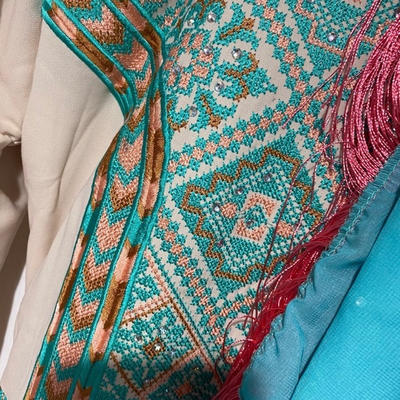 Thobe - Picture 5 of 5